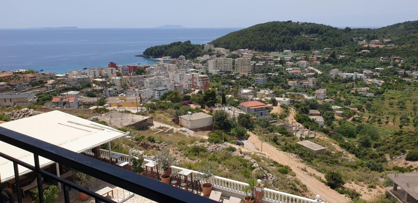 Apart-Hotel Llazari Himarë Exterior foto
